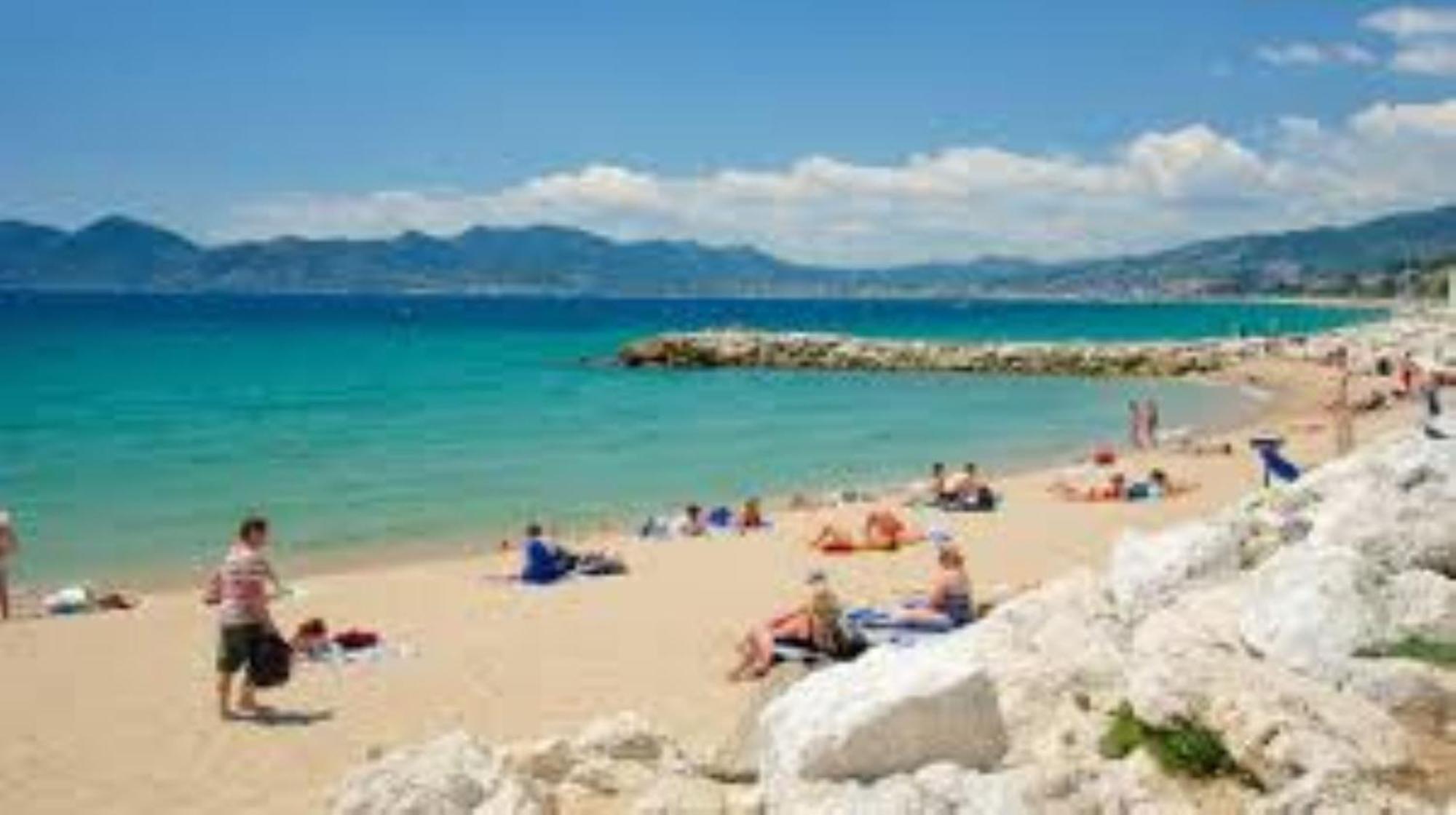 Le Castille - A Deux Pas Des Plages Cannes Exterior foto